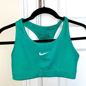 Nike Dri-fit Women’s sports bra